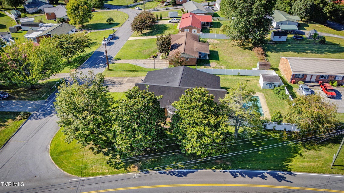 Photo #36: 204 Mayflower Road