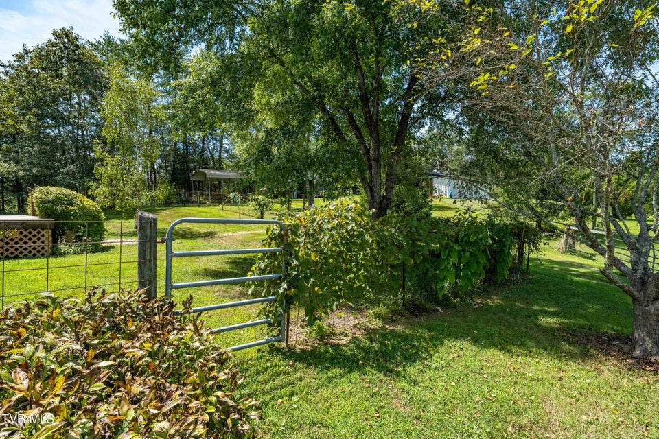 Photo #42: 157 Chuck Road