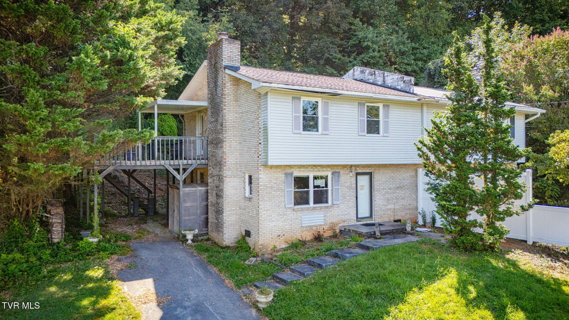 Photo #2: 512 Jena Beth Drive