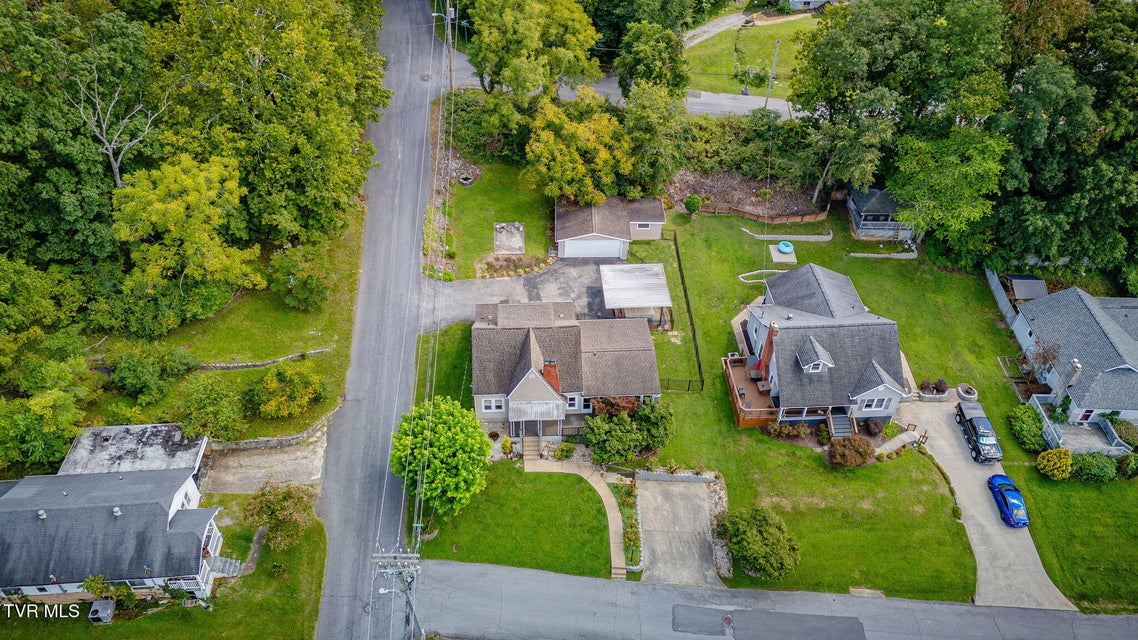 Photo #46: 3241 Clover Street