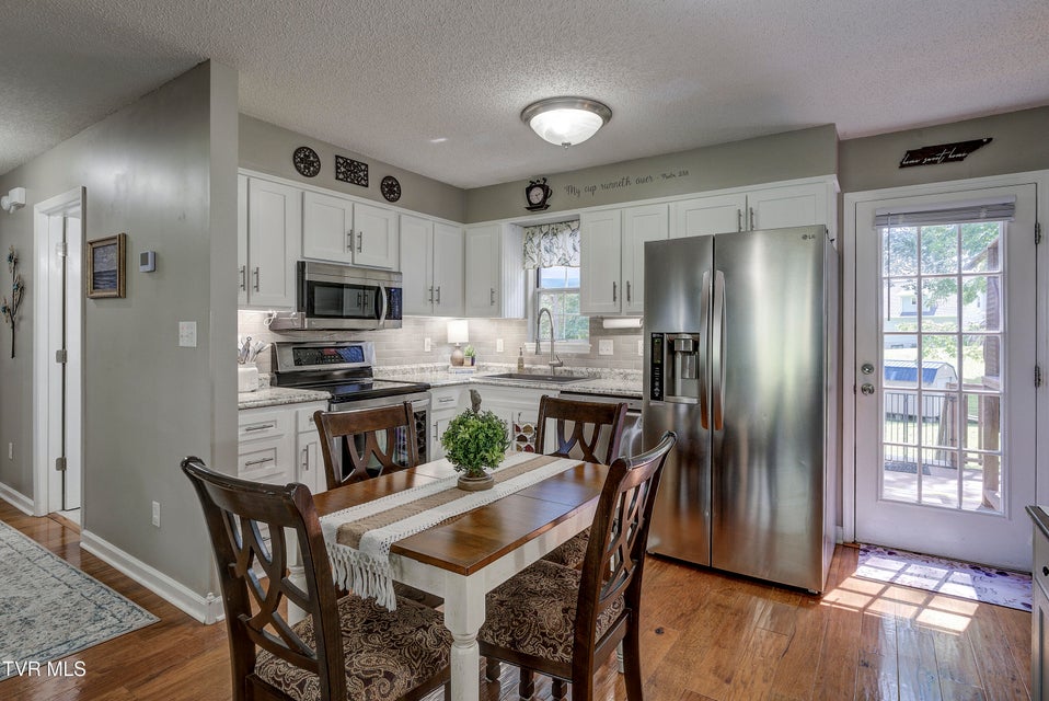Photo #9: 262 Ridgeview Drive