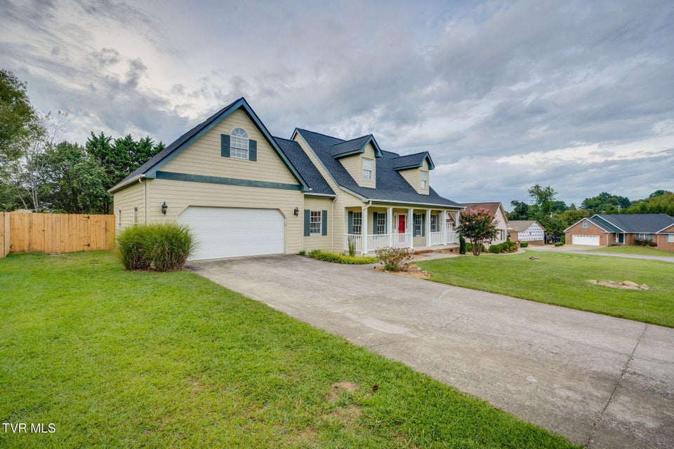 Photo #2: 363 Wiltshire Drive