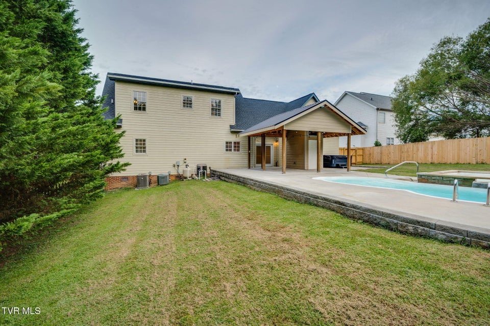 Photo #38: 363 Wiltshire Drive