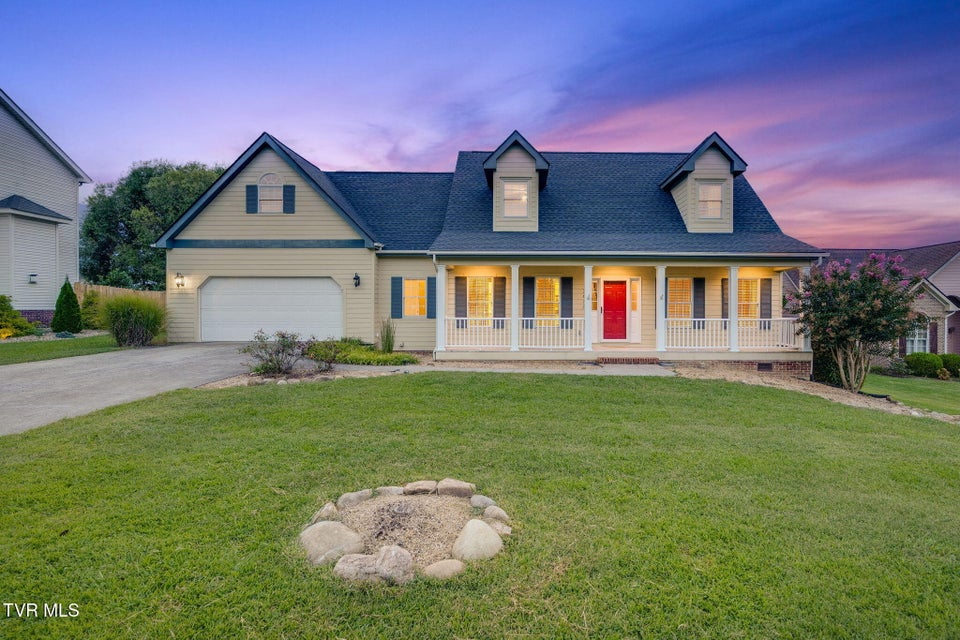 Photo #50: 363 Wiltshire Drive