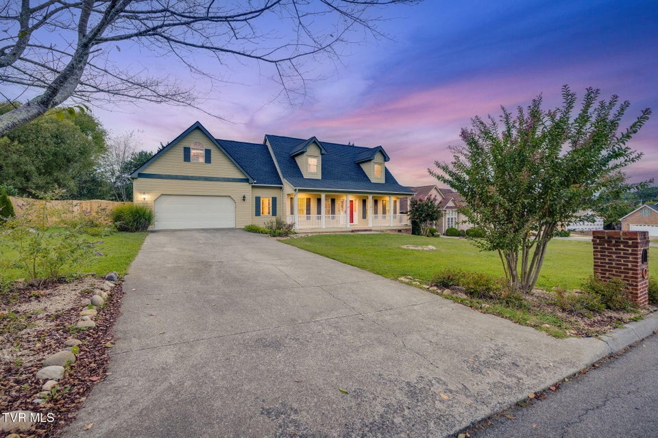 Photo #51: 363 Wiltshire Drive