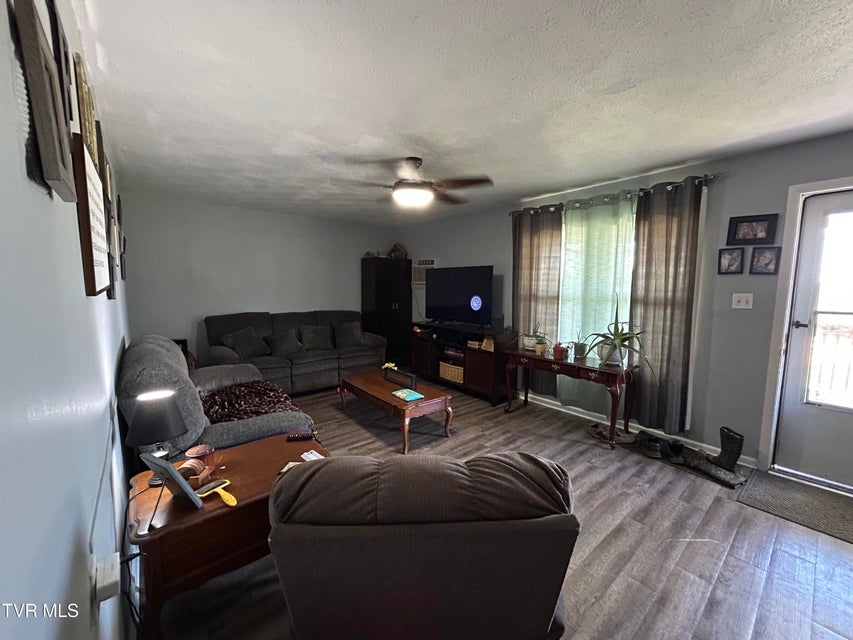 Photo #5: 479 Pigeon Creek Road