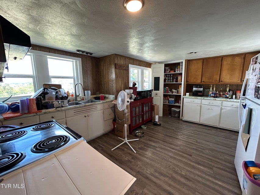 Photo #7: 479 Pigeon Creek Road