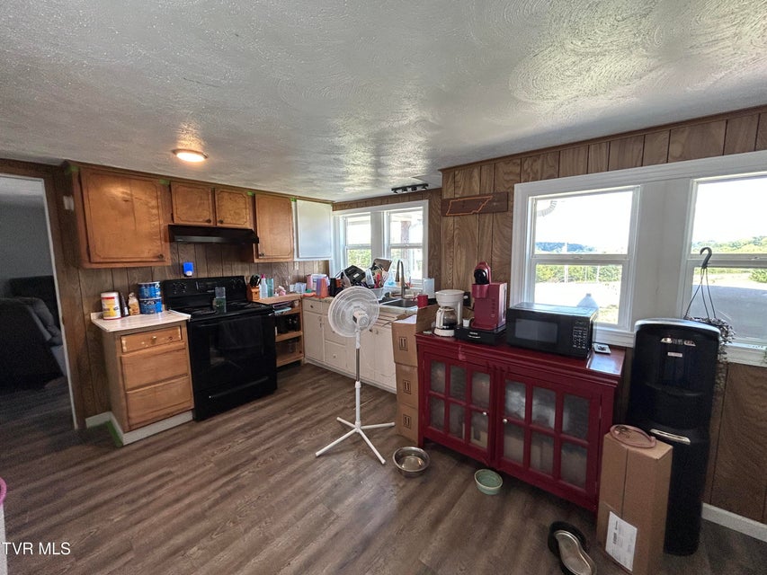 Photo #8: 479 Pigeon Creek Road