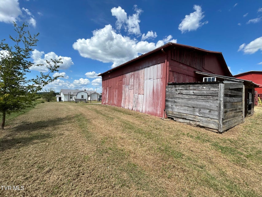 Photo #25: 479 Pigeon Creek Road