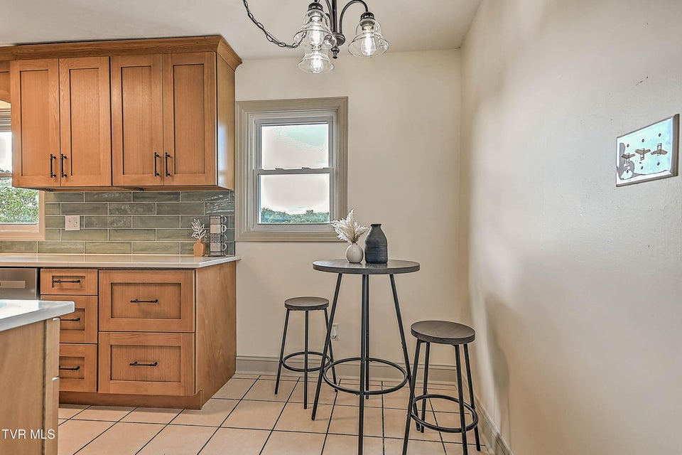 Photo #8: 420 Merriewood Drive