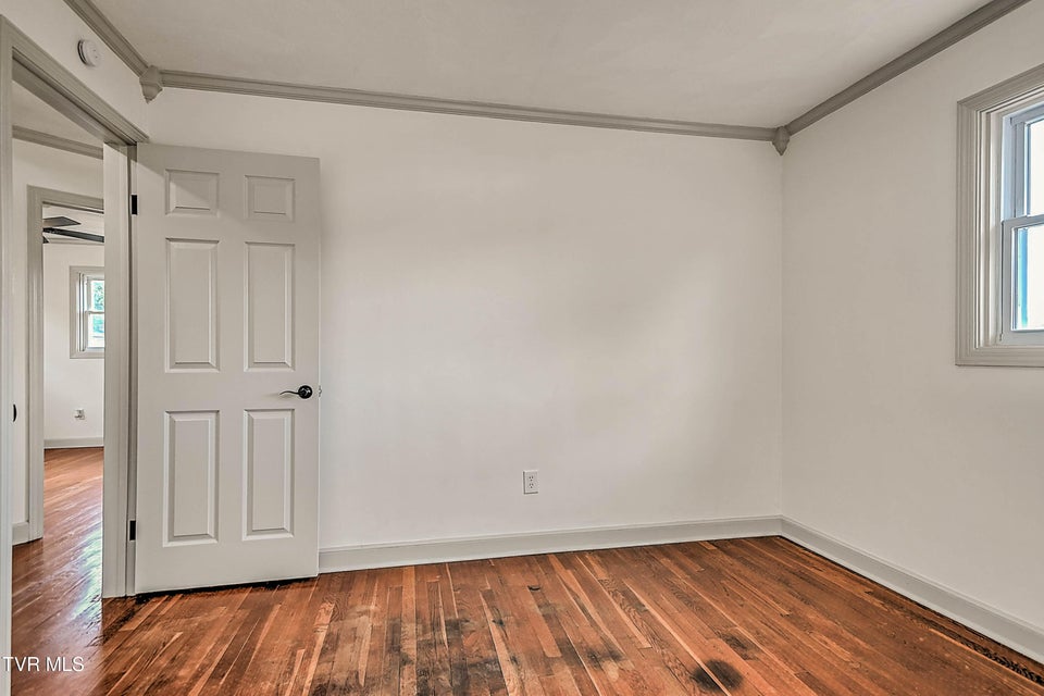 Photo #15: 420 Merriewood Drive