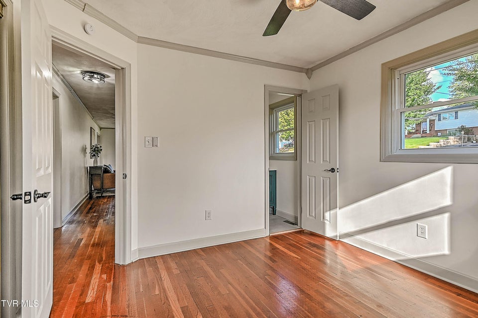 Photo #23: 420 Merriewood Drive