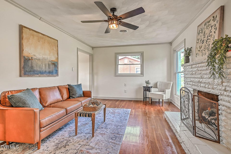 Photo #3: 420 Merriewood Drive