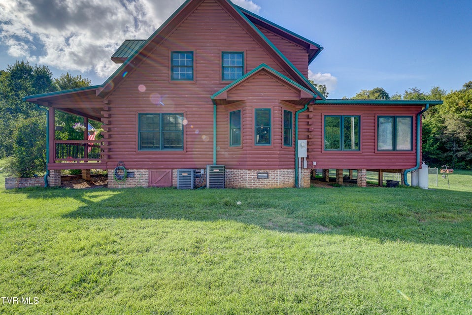 Photo #5: 112 Hidden Pines Drive