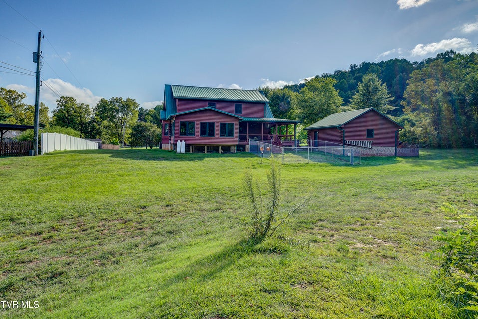 Photo #43: 112 Hidden Pines Drive