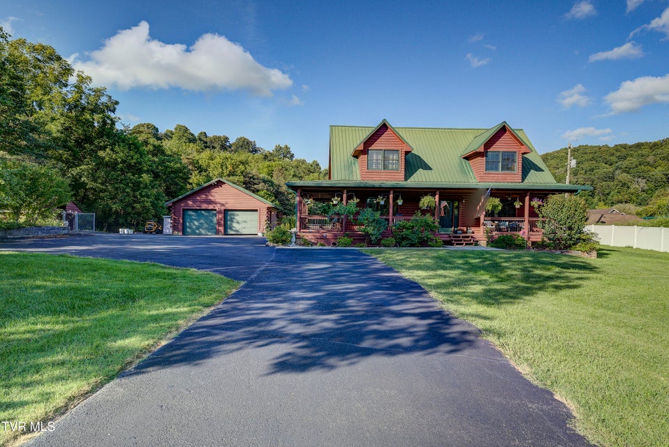 Photo #53: 112 Hidden Pines Drive