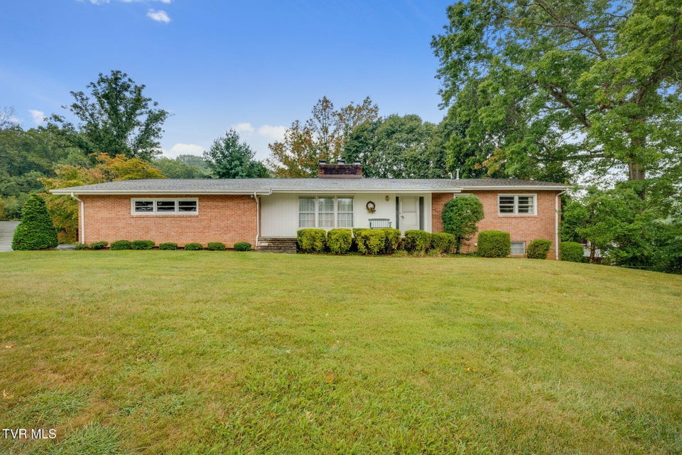 Photo #2: 304 Ridgecrest Drive