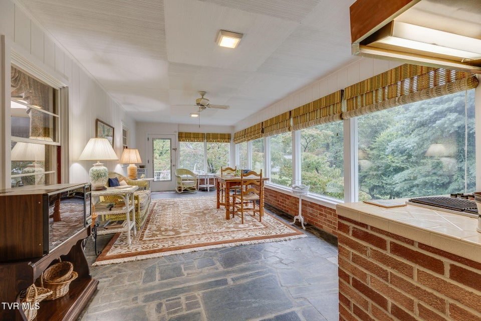 Photo #24: 304 Ridgecrest Drive