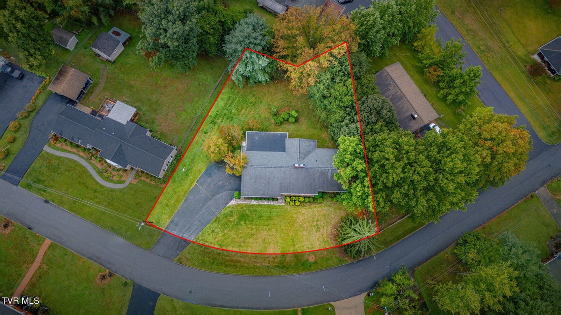 Photo #4: 304 Ridgecrest Drive