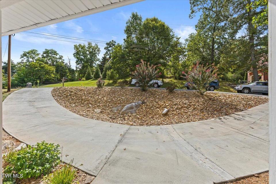 Photo #53: 720 Dugger Road