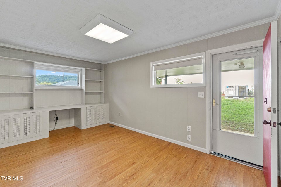 Photo #16: 730 Douglas Drive