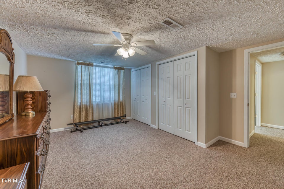 Photo #44: 129 Westin Parc