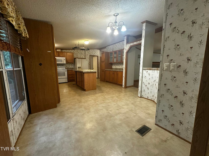 Photo #4: 1423 Poga Road