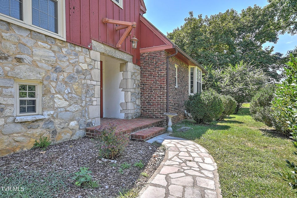 Photo #5: 1719 Holston Drive