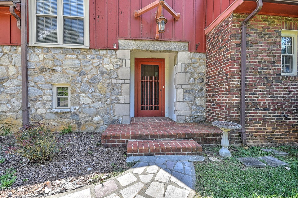 Photo #6: 1719 Holston Drive