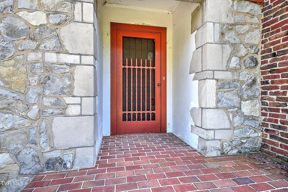 Photo #7: 1719 Holston Drive