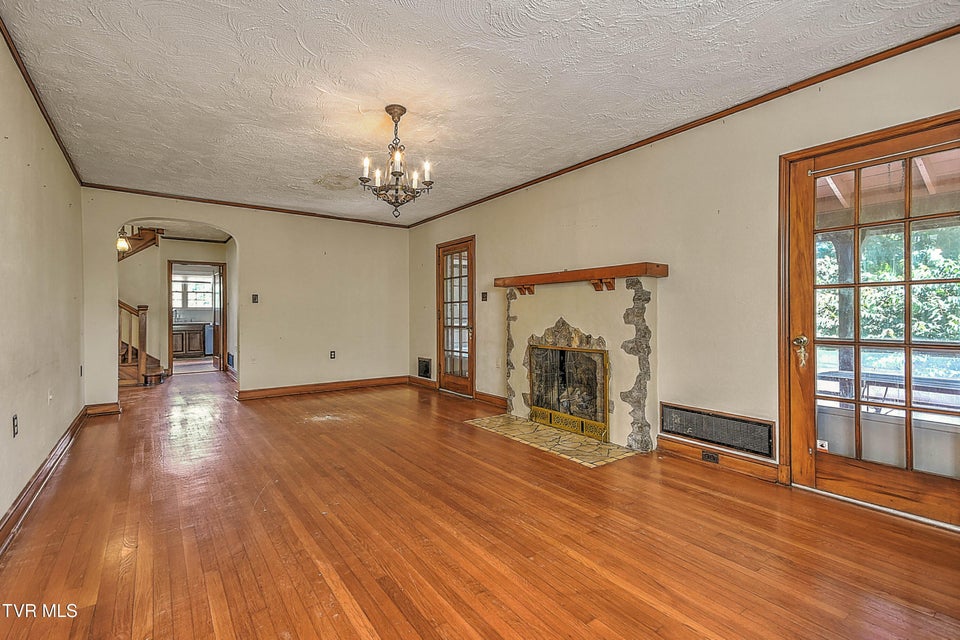 Photo #22: 1719 Holston Drive
