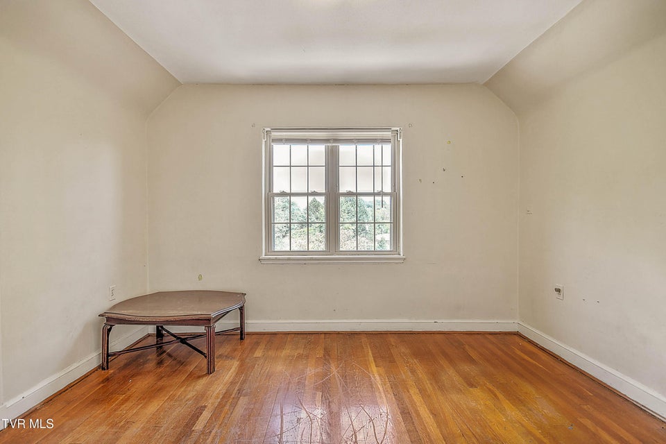 Photo #31: 1719 Holston Drive