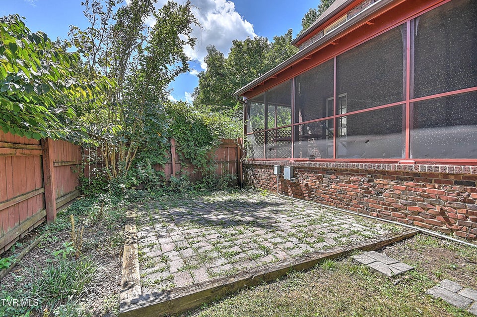 Photo #56: 1719 Holston Drive