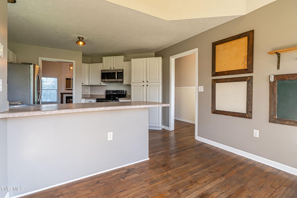 Photo #19: 22430 Azure Lane