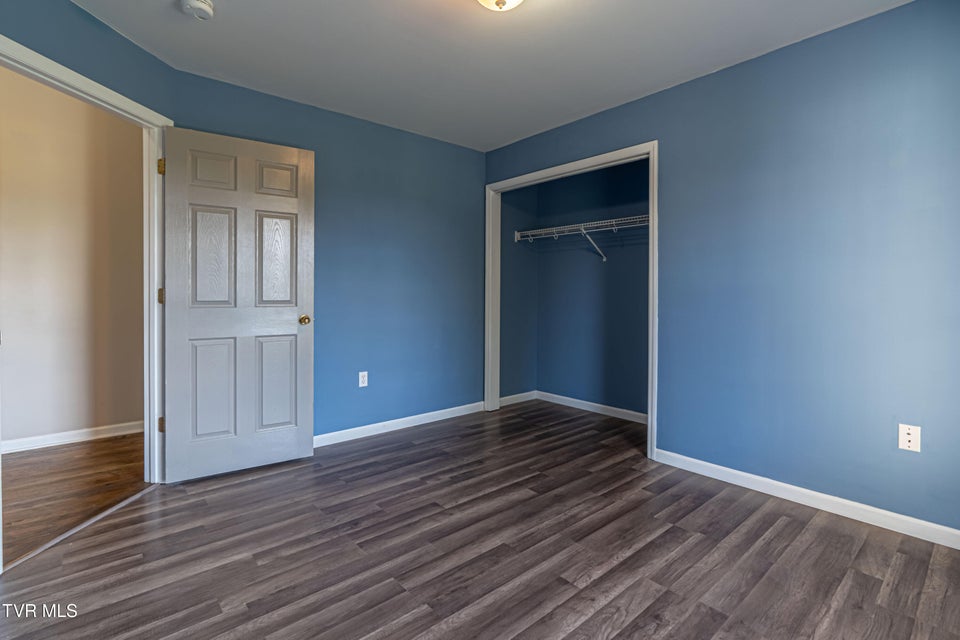 Photo #25: 22430 Azure Lane