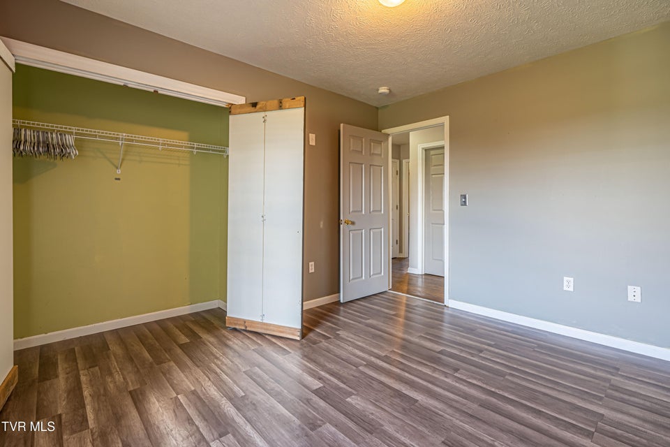 Photo #28: 22430 Azure Lane