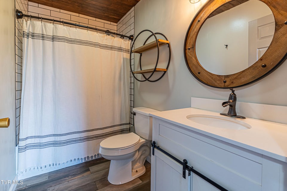 Photo #30: 22430 Azure Lane