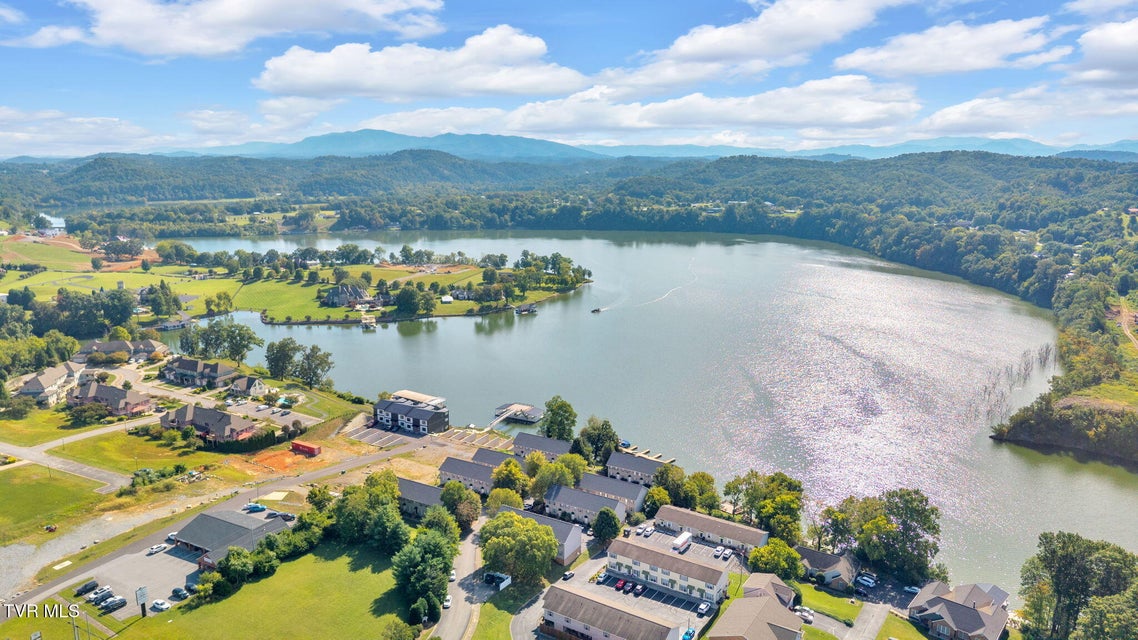 Photo #34: 10 Lake Village Court