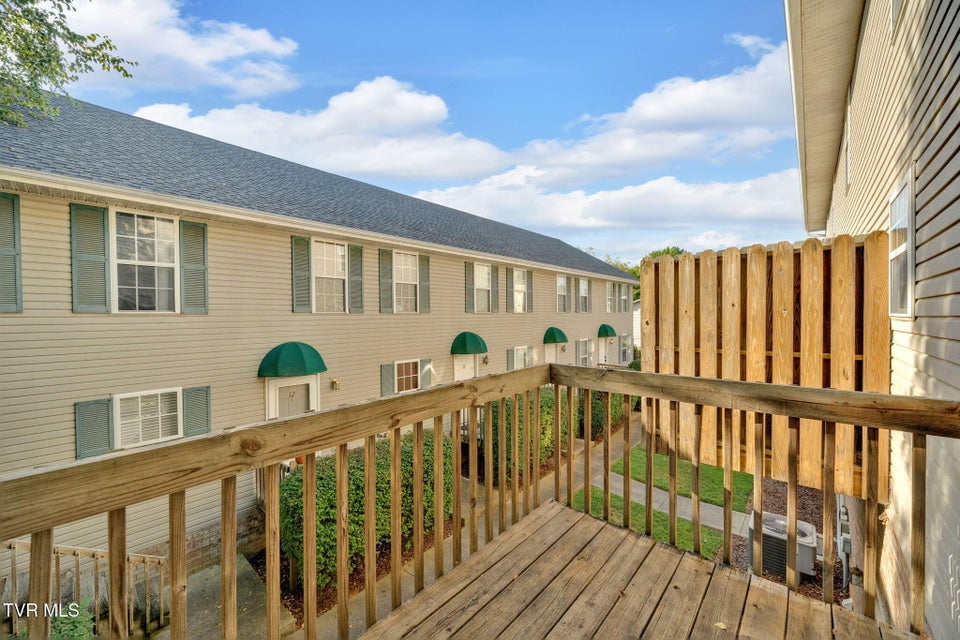 Photo #25: 10 Lake Village Court
