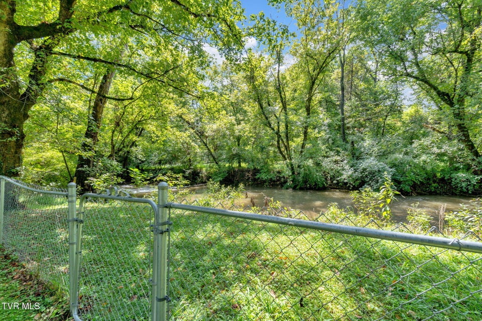 Photo #5: 3218 Avoca Road