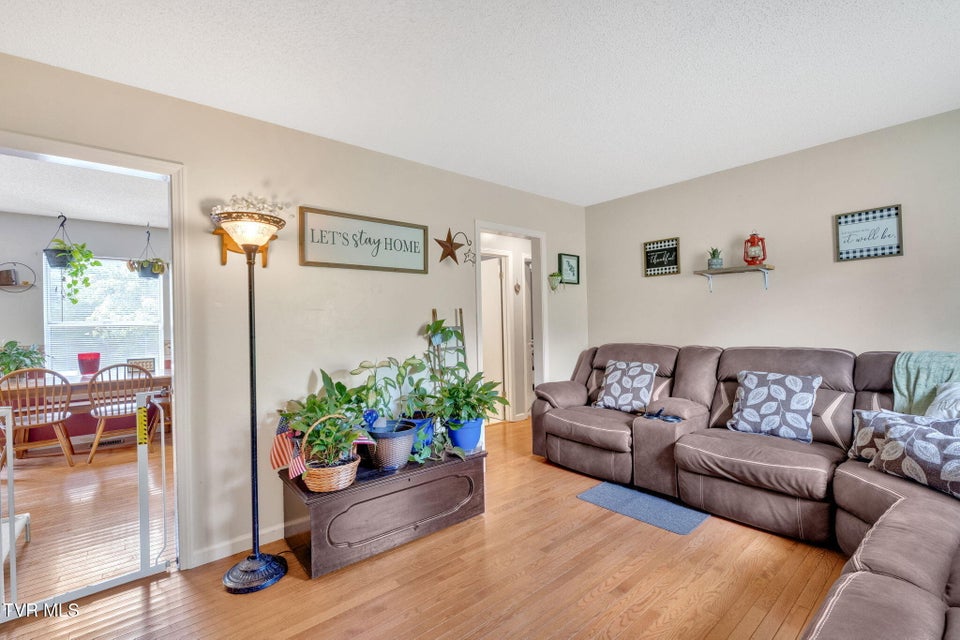 Photo #7: 3218 Avoca Road