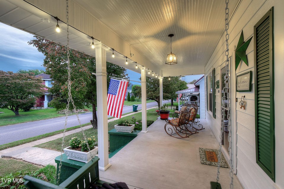 Photo #7: 322 Carolina Avenue