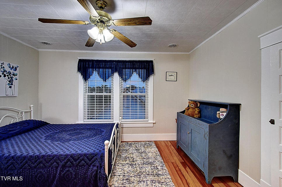 Photo #29: 322 Carolina Avenue
