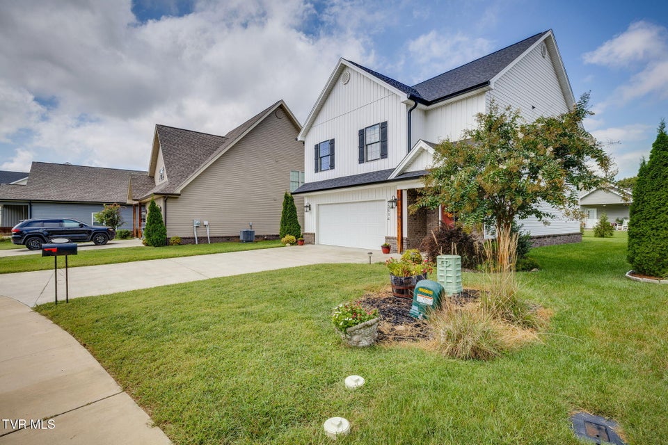 Photo #4: 2834 Mccoy Street