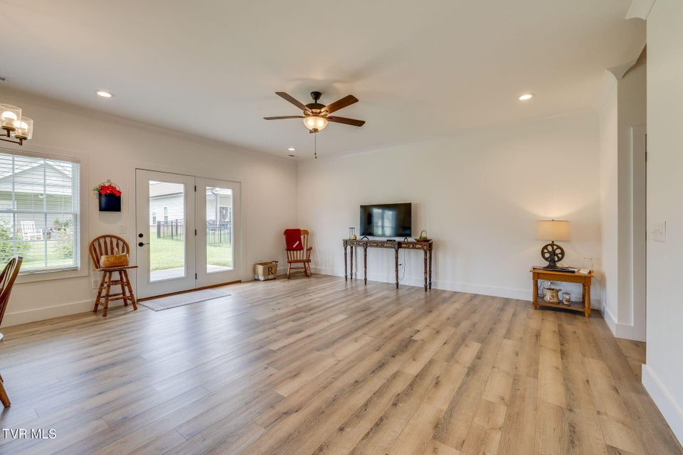 Photo #10: 2834 Mccoy Street