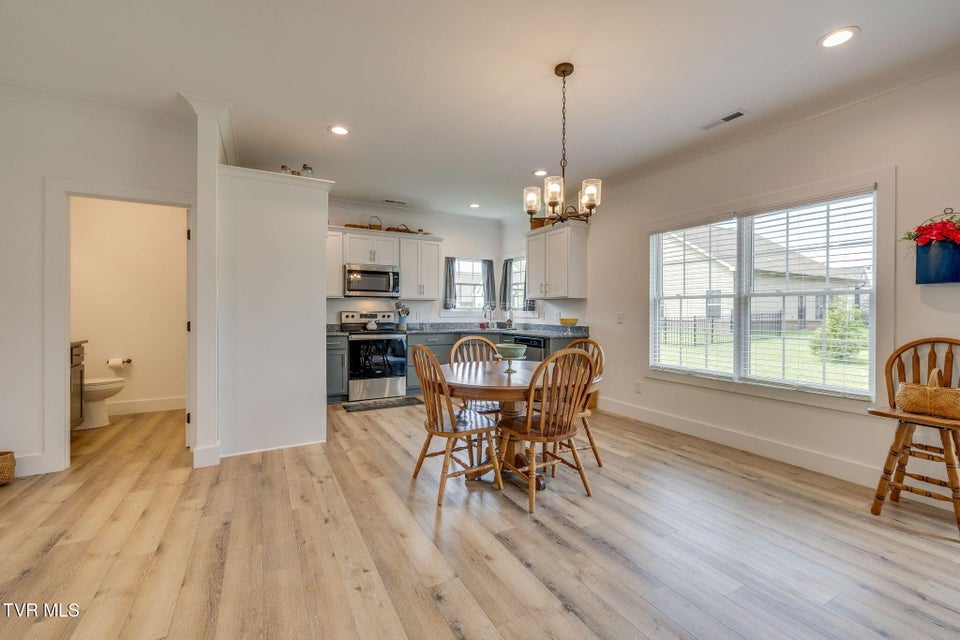 Photo #11: 2834 Mccoy Street