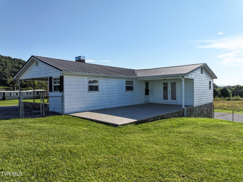 Photo #28: 215 White Sands Rd