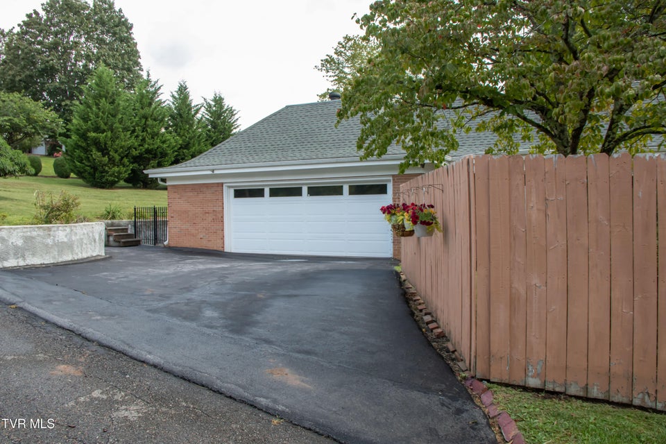 Photo #51: 108 Gaffney Road