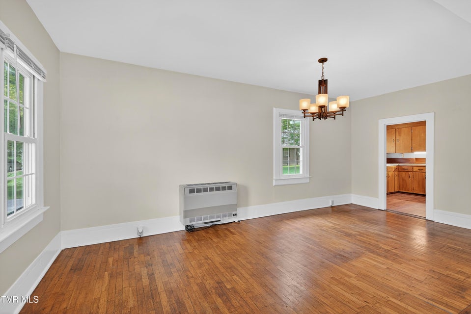 Photo #7: 212 Cotton Street
