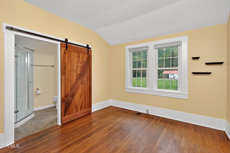 Photo #13: 212 Cotton Street
